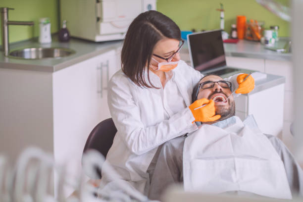 Best Orthodontic Emergency Dentist in Dover, FL